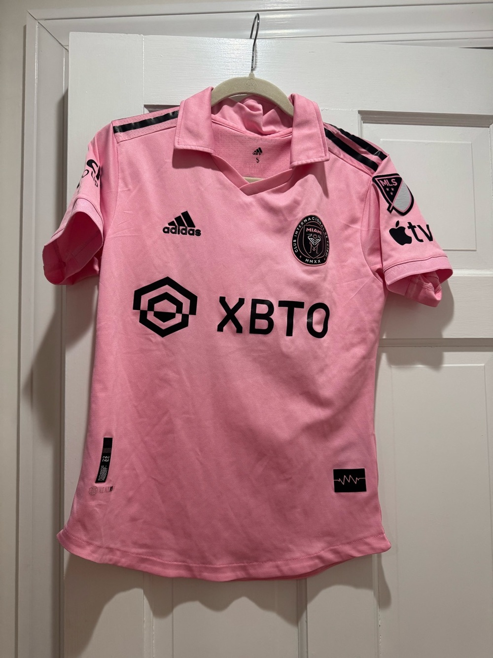 Messi Adidas Inter Miami Pink Soccer Jersey with XBT0 Sponsor